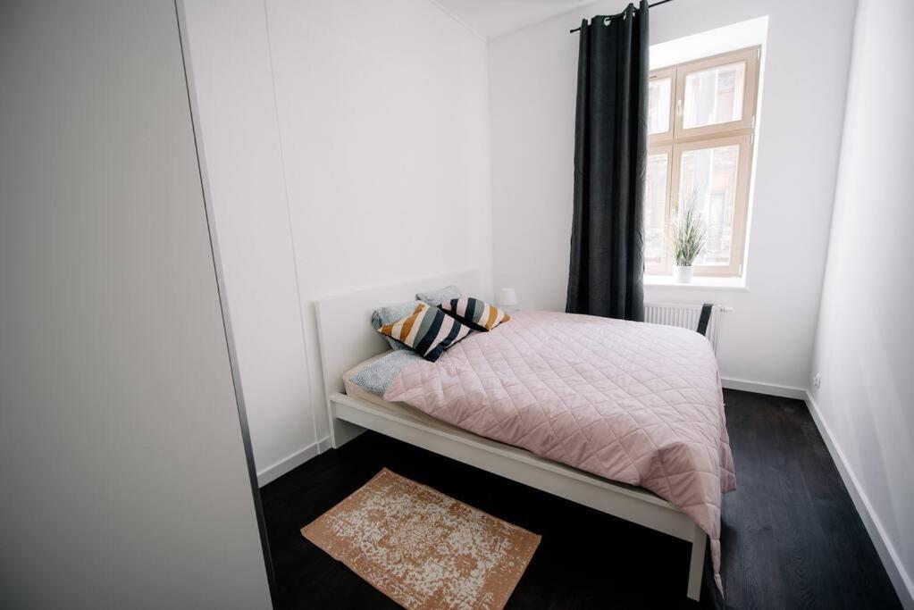 Apartment Piotrkowska 50 & Narutowicza Five-room Elite Enclave - New Listing